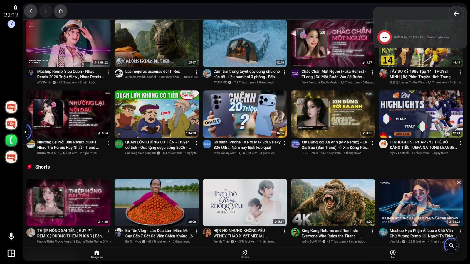 Trang chủ YouTube trên màn hình xe, không có quảng cáo